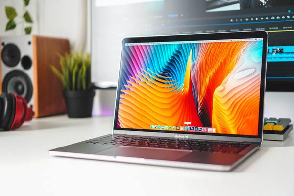 Macの壁紙を簡単に変更する！複数のデスクトップピクチャを一括で変更するには？のイメージ